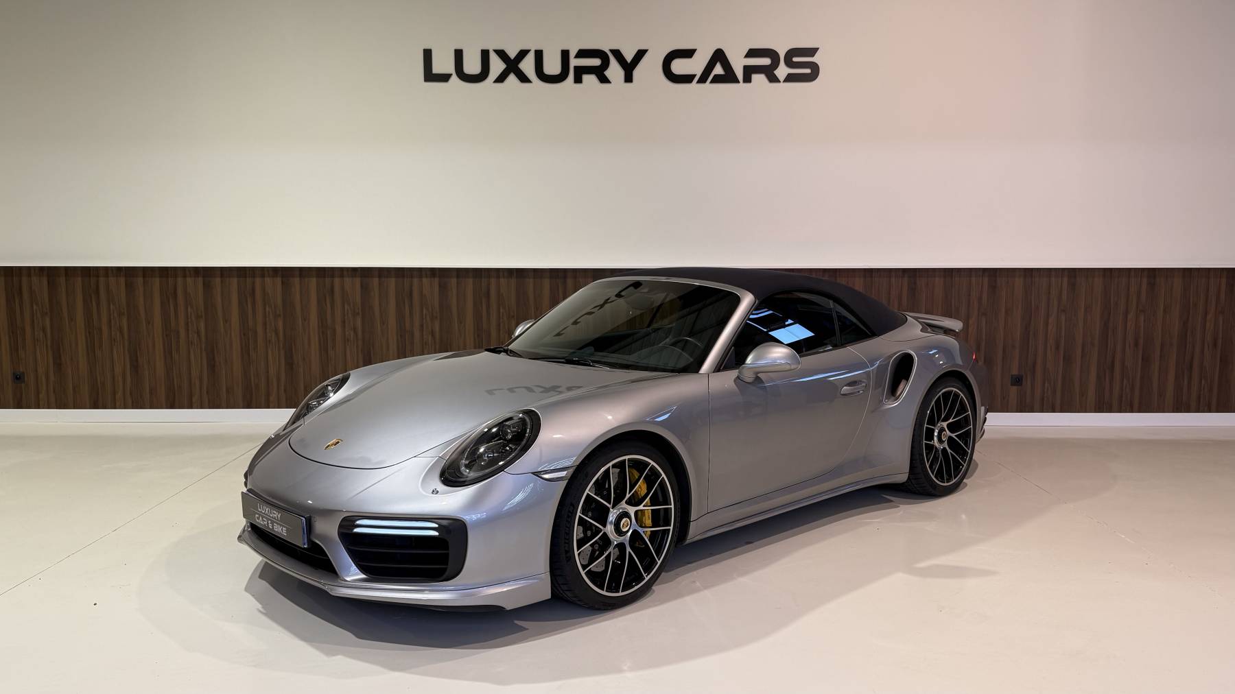 Porsche 911 Turbo S Cabriolet