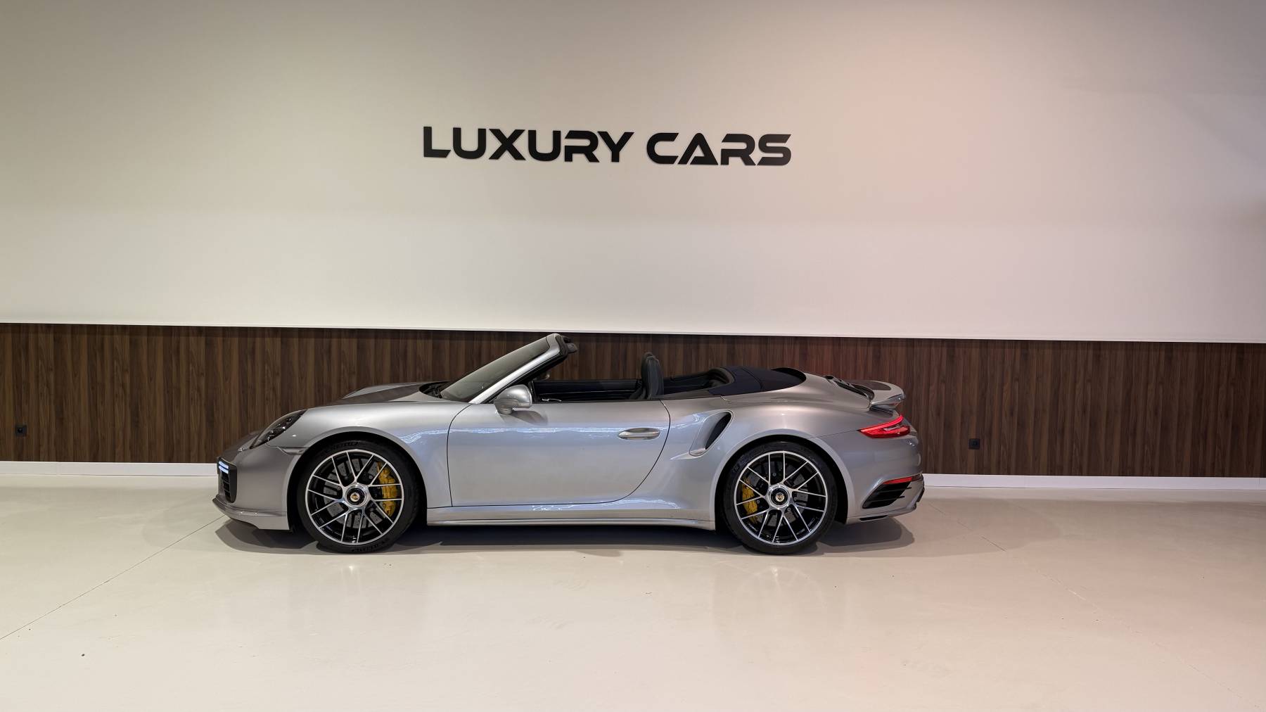 Porsche 911 Turbo S Cabriolet