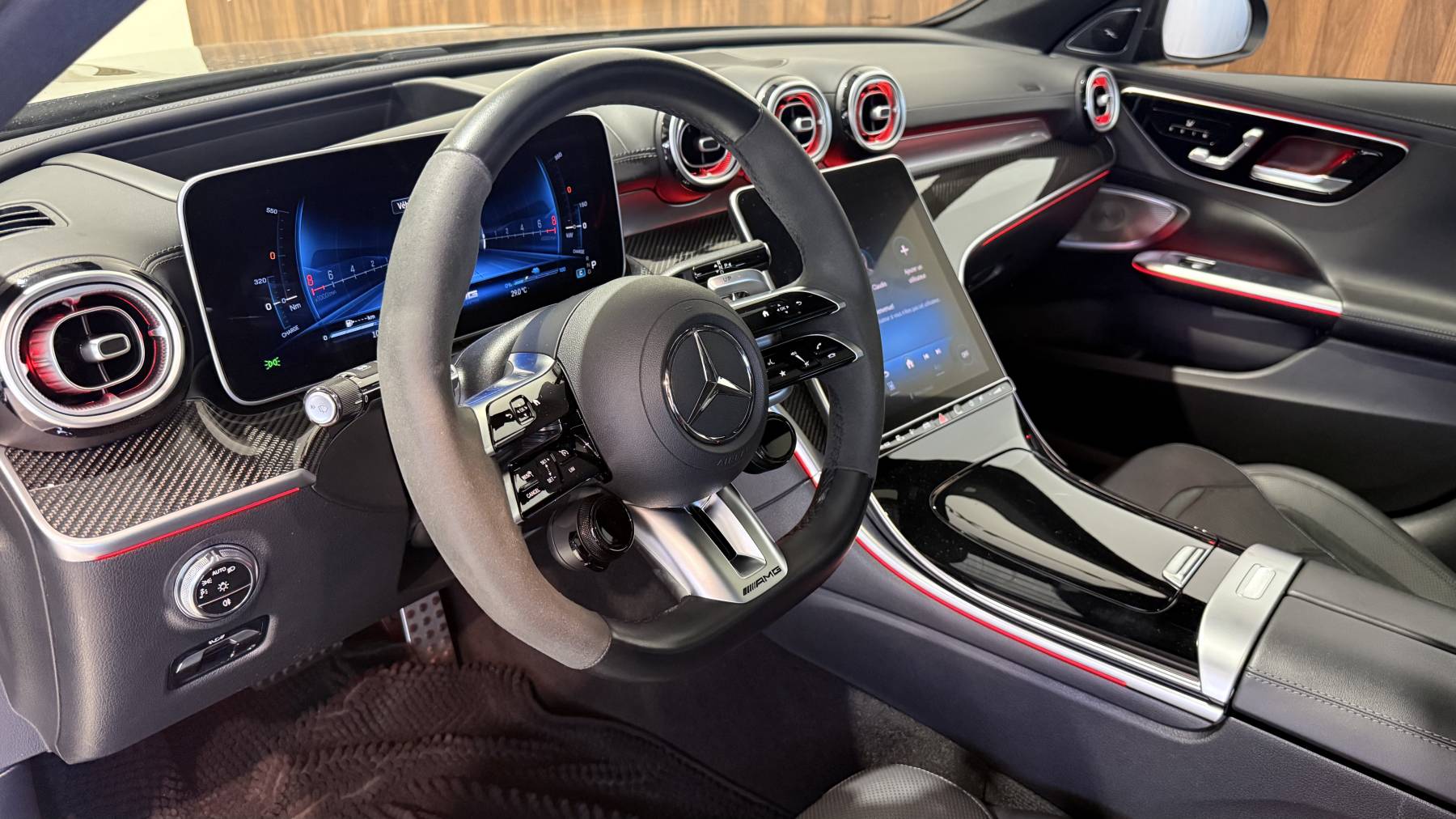 Mercedes-AMG C 63 S E Performance – 680 ch Mercedes-AMG C 63 S E Performance – 680 ch – Hybride rechargeable