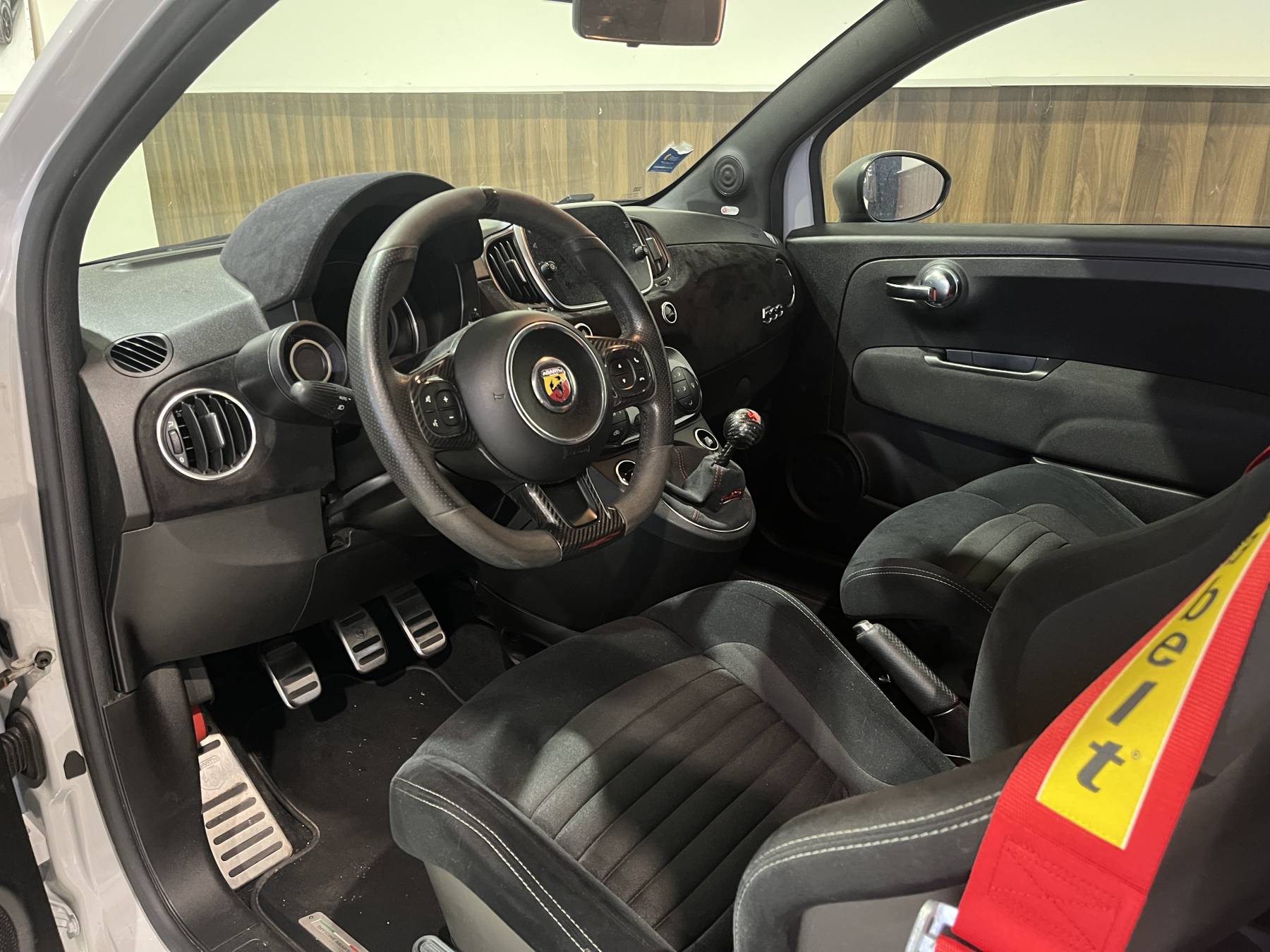 Abarth 595 Competizione 1.4 Turbo 180ch – Configuration Sport